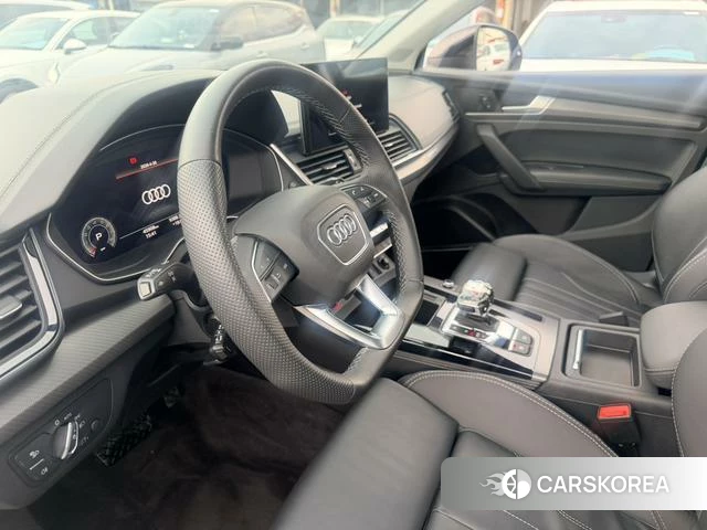 Audi Q5L 2023 Черный из Китая, фото 5