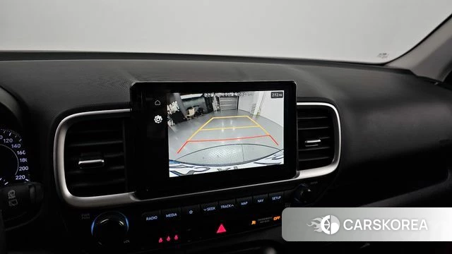 Hyundai Venue 2021 Белый из Кореи, фото 5