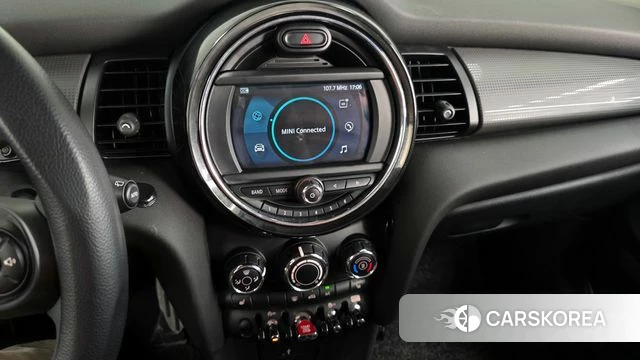 Mini Cooper 2020 Песочный из Кореи, фото 5