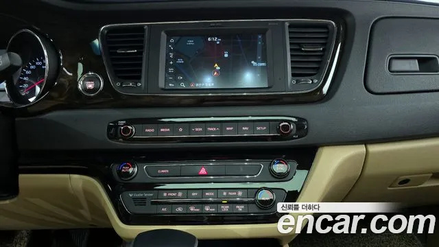 Kia The New Carnival id 2479388 из Кореи 5