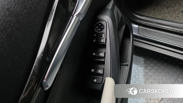 Kia Seltos 2021 Серый из Кореи, фото 5