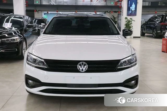 Volkswagen Lingdu 2021 Белый из Китая, фото 5