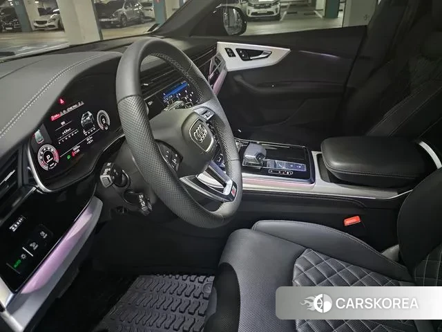 Audi Q8 (4M) id 3228922 из Кореи 5