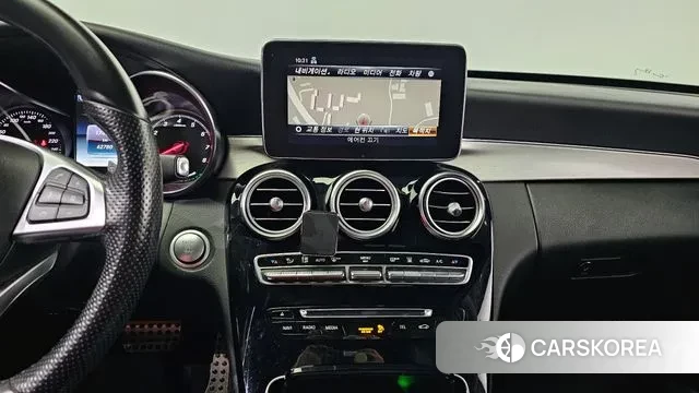 Mercedes-Benz C-Class W205 2018 Белый из Кореи, фото 5