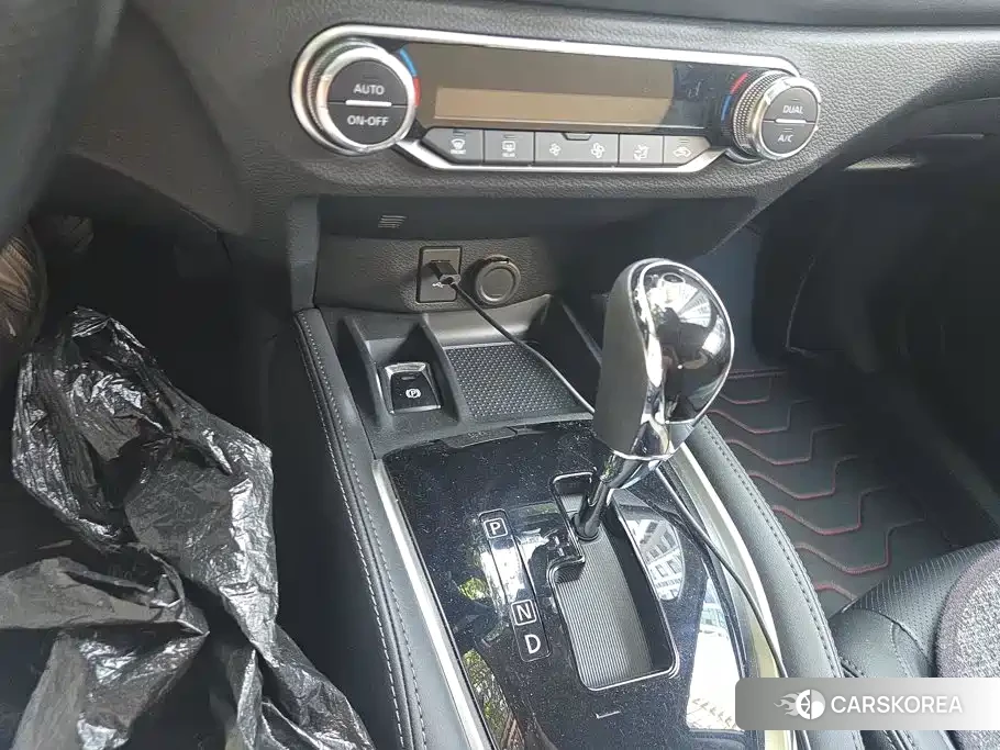 Nissan Qijun 2025 Белый из Китая, фото 5
