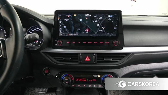 Kia The New K3 2nd generation 2022 Белый из Кореи, фото 5