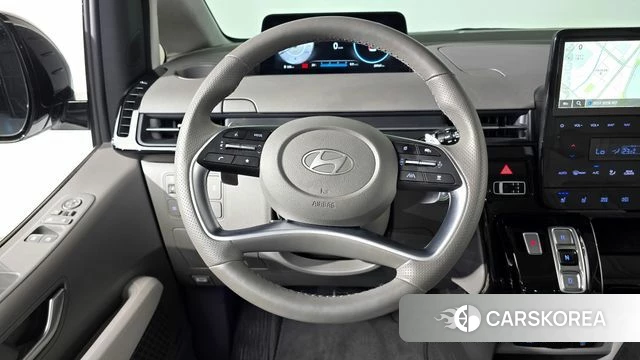 Hyundai Staria 2024 Белый из Кореи, фото 5