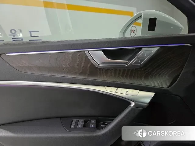 Audi A6 (C8) 2021 Белый из Кореи, фото 5