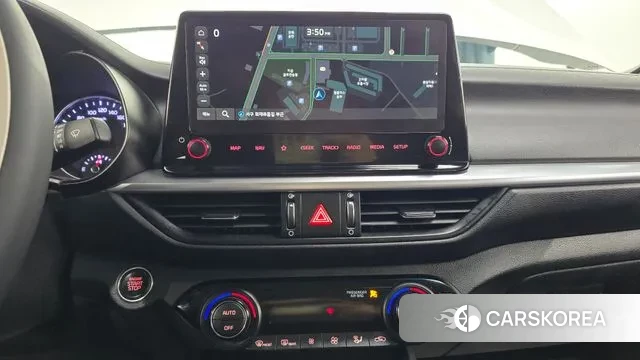 Kia The New K3 2nd generation 2022 Белый из Кореи, фото 5