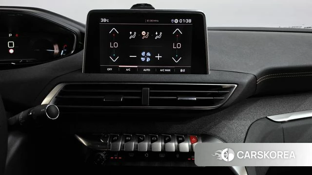 Peugeot 3008 second generation 2019 Белый из Кореи, фото 5