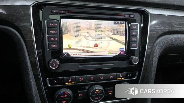 Volkswagen The New Passat 2018 Белый из Кореи, фото 5