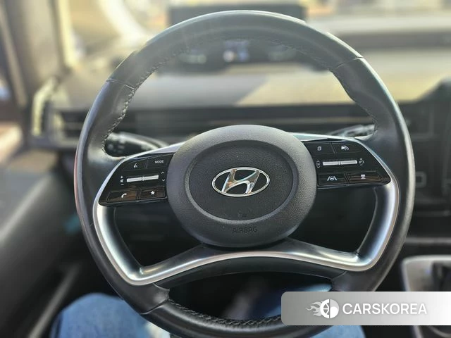 Hyundai Staria 2022 Белый из Кореи, фото 5