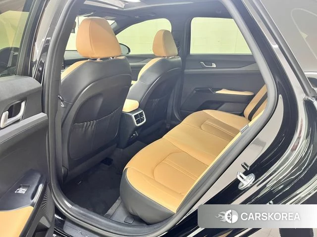Kia K5 3rd generation 2022 Черный из Кореи, фото 5