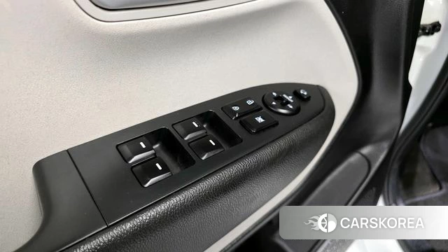 Kia The New Kia Ray 2023 Белый из Кореи, фото 5