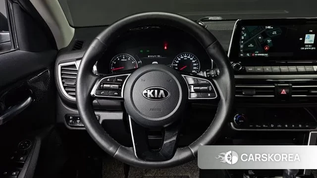 Kia Seltos 2020 Серый из Кореи, фото 5