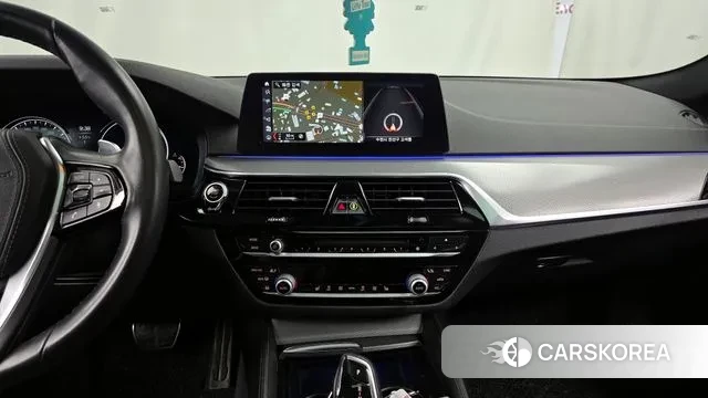 BMW 5 Series (G30) 2018 Синий из Кореи, фото 5