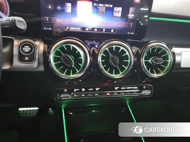 Mercedes-Benz GLB-Class X247 2023 Белый из Кореи, фото 5