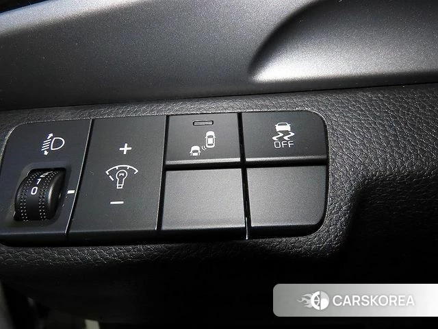 Kia Stonic 2018 Белый из Кореи, фото 5