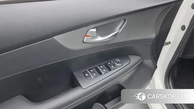 Kia Come New K3 2019 Белый из Кореи, фото 5