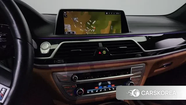 BMW 7 Series (G11) 2021 Черный из Кореи, фото 5