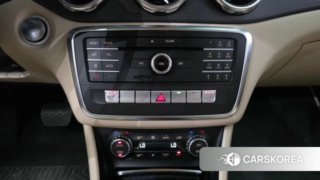 Mercedes-Benz GLA-Class X156 2019 Белый из Кореи, фото 5