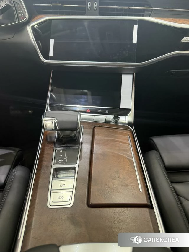 Audi A7 2021 Темно-серый из Китая, фото 5