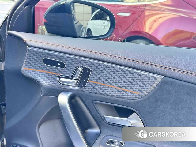 Mercedes-Benz Class A AMG (imported) 2025 Темно-серый из Китая, фото 5
