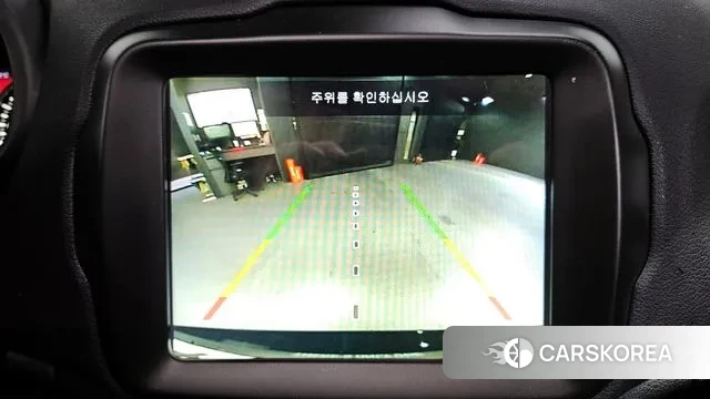 Jeep Renegade 2023 Черный из Кореи, фото 5