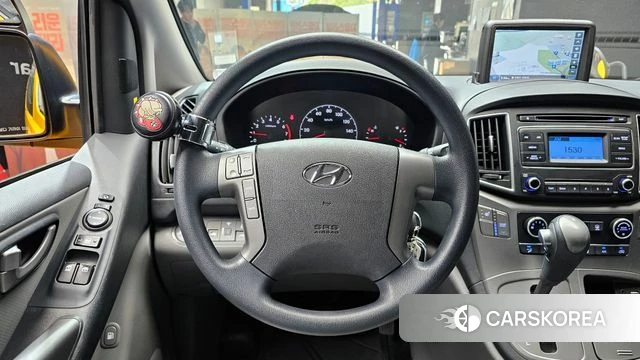 Hyundai The New Grand Starex 2019 Желтый из Кореи, фото 5