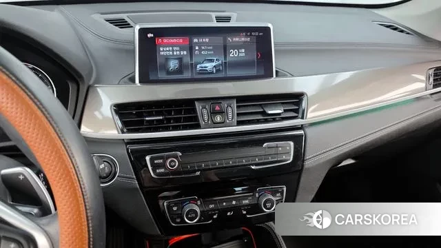 BMW X1 (F48) 2021 Белый из Кореи, фото 5