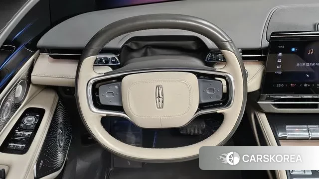 Lincoln Nautilus 2nd Generation 2024 Белый из Кореи, фото 5