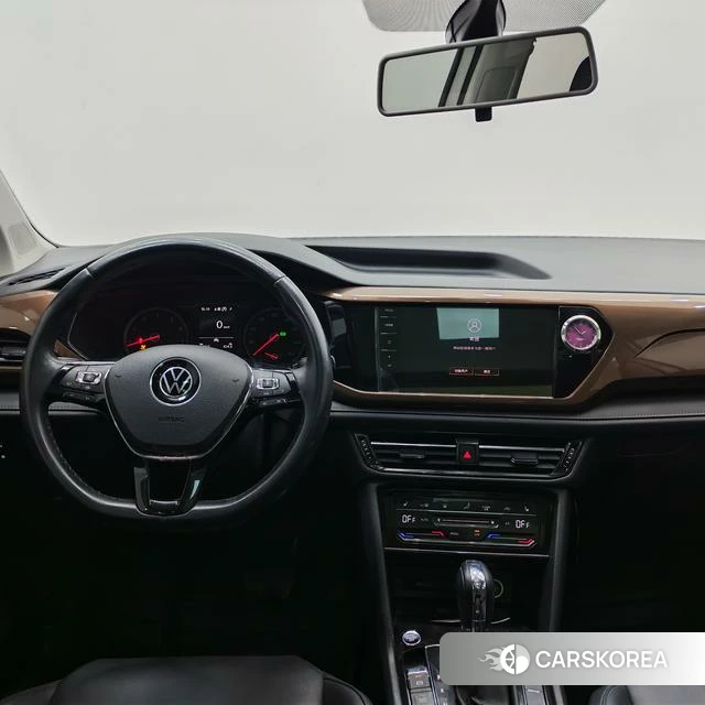 Volkswagen Tuyue 2021 Белый из Китая, фото 5