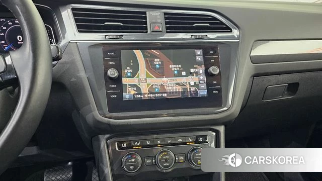 Volkswagen Tiguan Allspace 2020 Серый из Кореи, фото 5