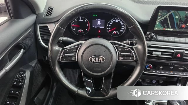 Kia Seltos 2021 Белый из Кореи, фото 5