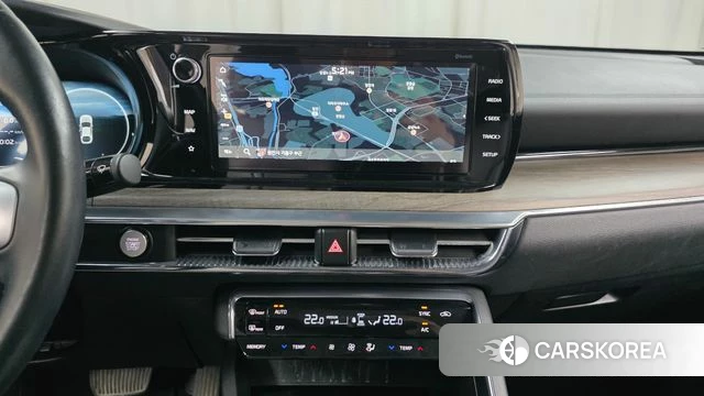 Kia K5 3rd generation 2023 Белый из Кореи, фото 5