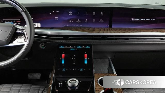 Cadillac Escalade 5th Generation 2025 Белый из Кореи, фото 5