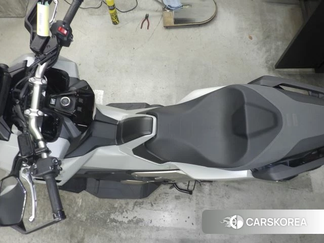 Проданный Honda X-ADV 750 id 3950163 из Японии, фото 4