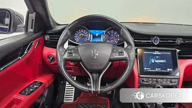 Maserati Quattroporte 2018 Синий из Кореи, фото 5