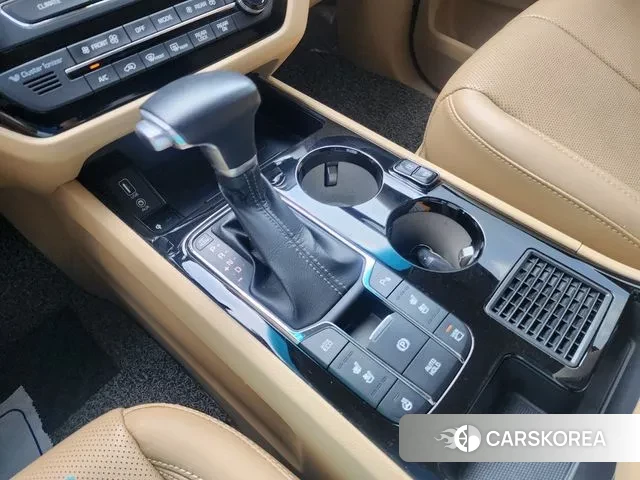 Kia The New Carnival 2019 Белый из Кореи, фото 5