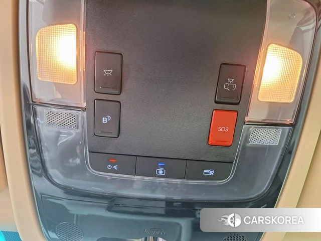 Hyundai Staria 2025 Белый из Кореи, фото 4