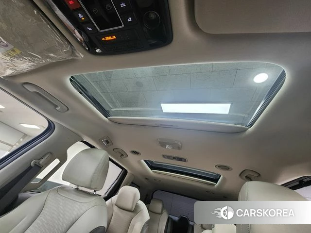 Kia The New Carnival 4th Generation 2025 Черный из Кореи, фото 5