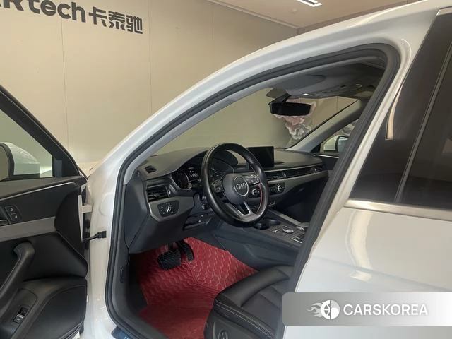 Audi A4L 2019 Белый из Китая, фото 5