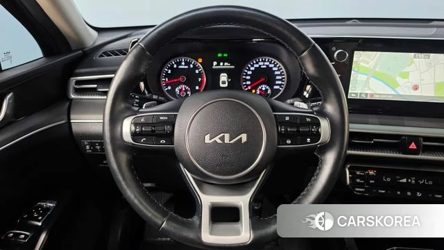 Kia K5 3rd generation 2023 Черный из Кореи, фото 5