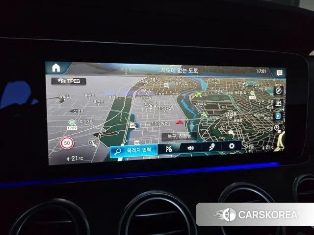 Mercedes-Benz E-Class W213 2022 Серебристо-серый из Кореи, фото 5