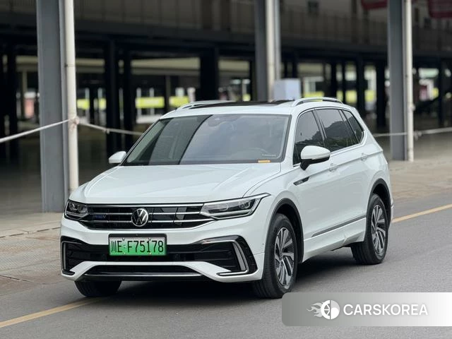 Volkswagen Tiguan L PHEV 2023 Белый из Китая, фото 5