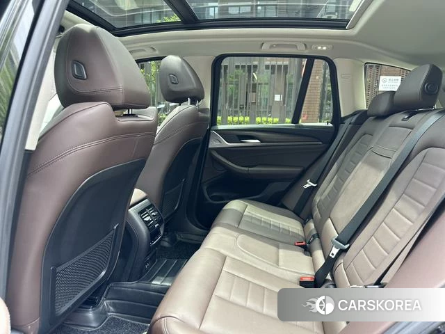 BMW X3 2021 Черный из Китая, фото 5