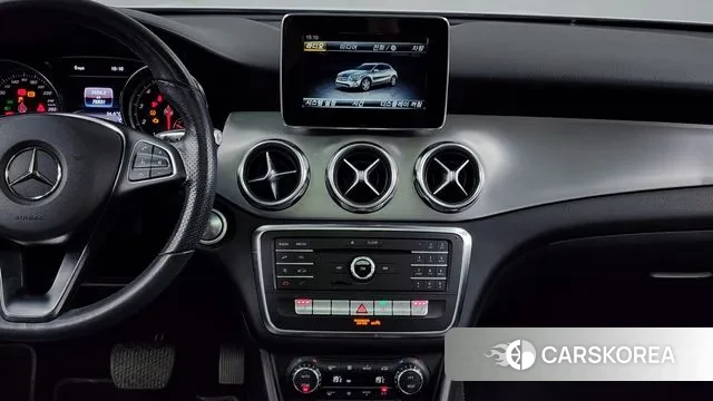 Mercedes-Benz GLA-Class X156 2019 Белый из Кореи, фото 5