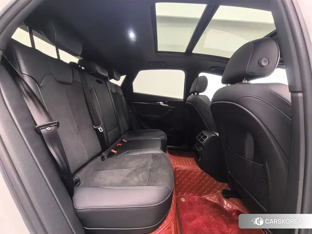 Audi Q5L 2021 Белый из Китая, фото 5