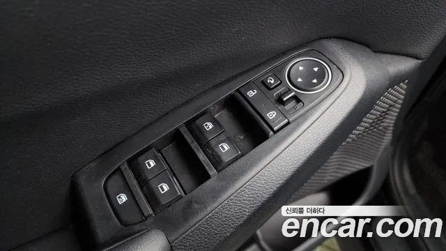 Kia Seltos 2022 Черный из Кореи, фото 5