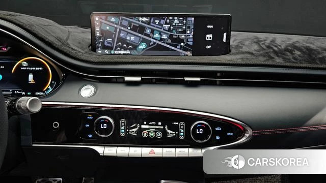 Genesis GV70 2022 Белый из Кореи, фото 5